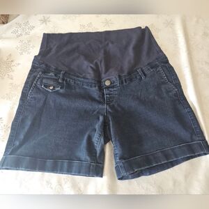 THYME Maternity Denim Shorts with Distressed Details and Cuffed Hems SZ XL